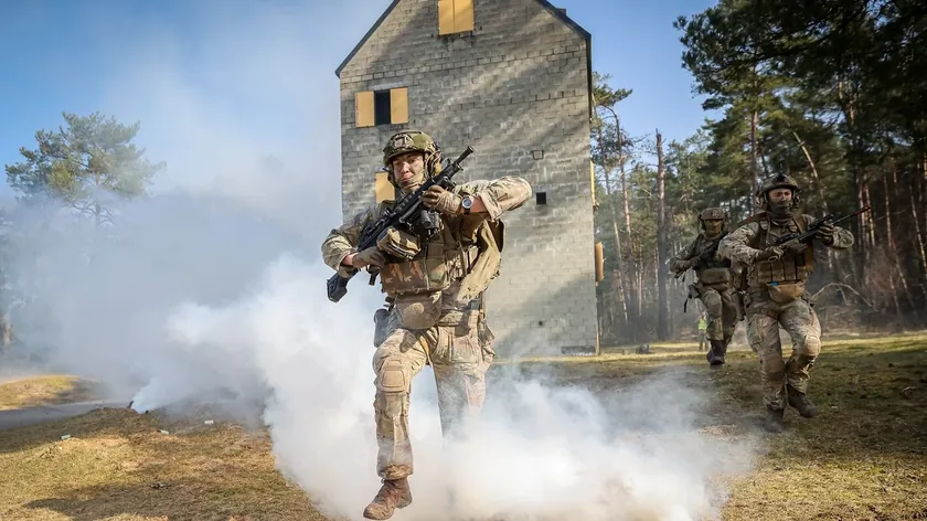 Fransa Genelkurmay Başkanı Rusya ile muhtemel savaş konusunda endişelerini dile getirdi