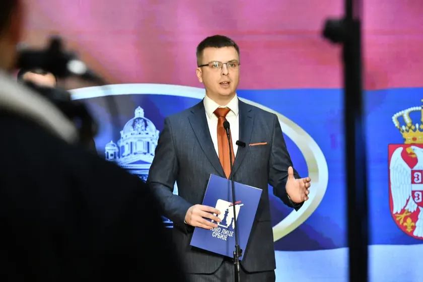 KovaÄica'daki NPS'nin tüm OpÅ¡tinski Meclisi üyeleri istifa etti.