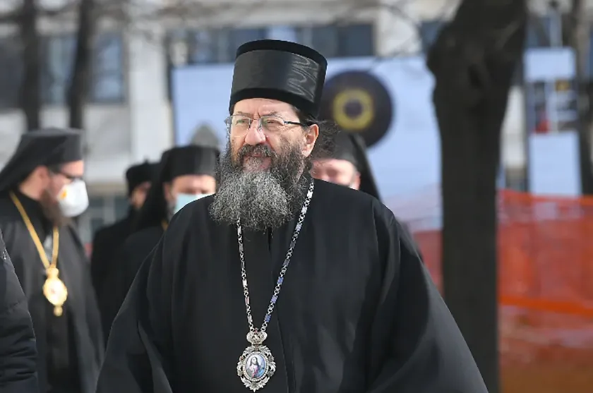 Sırbistan'da Ziča Metropoliti Justin Öğrencilere Destek Nedeniyle Görevden Uzaklaştırıldı