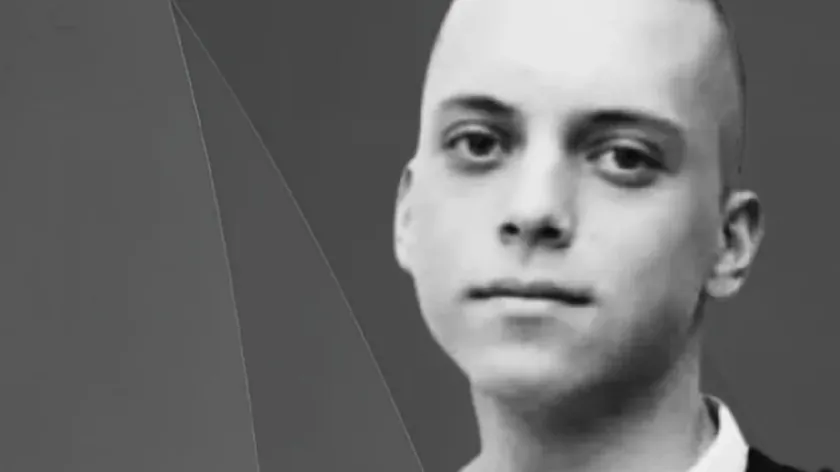 Sırbistan'da Kanser Mücadelesini Kaybeden 20 Yaşındaki Genç İçin Büyük Üzüntü