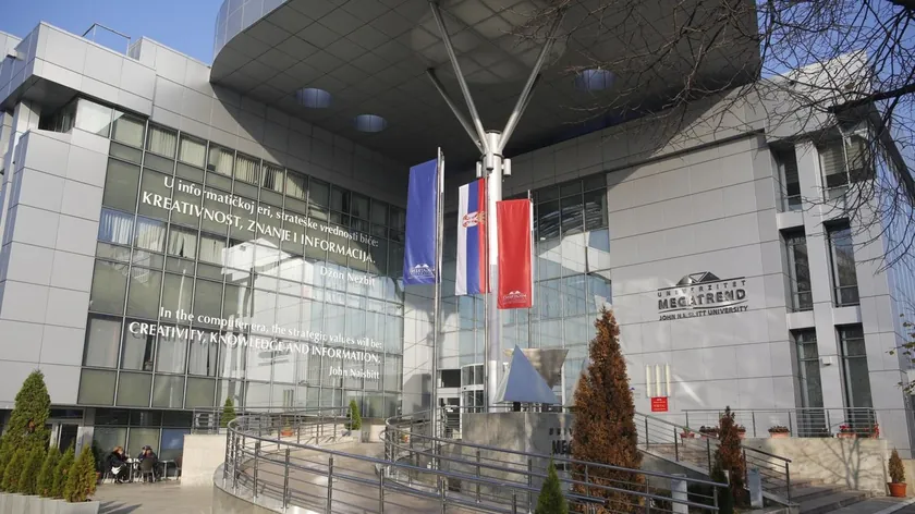 Sırbistan Eğitim Bakanlığı Megatrend Öğrencilerine İki Şehirde Eğitim İmkanı Sağladı