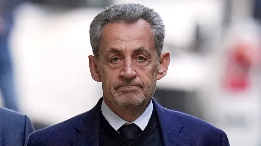 Fransa eski Cumhurbaşkanı Nikola Sarkozy için temyiz duruşmasında 7 yıl hapis cezası istendi