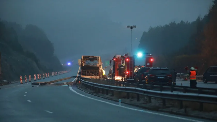 Bulgaristan sınırında otobüs kazası: Geri giden otobüs yolcuları ezdi, can kaybı yaşandı