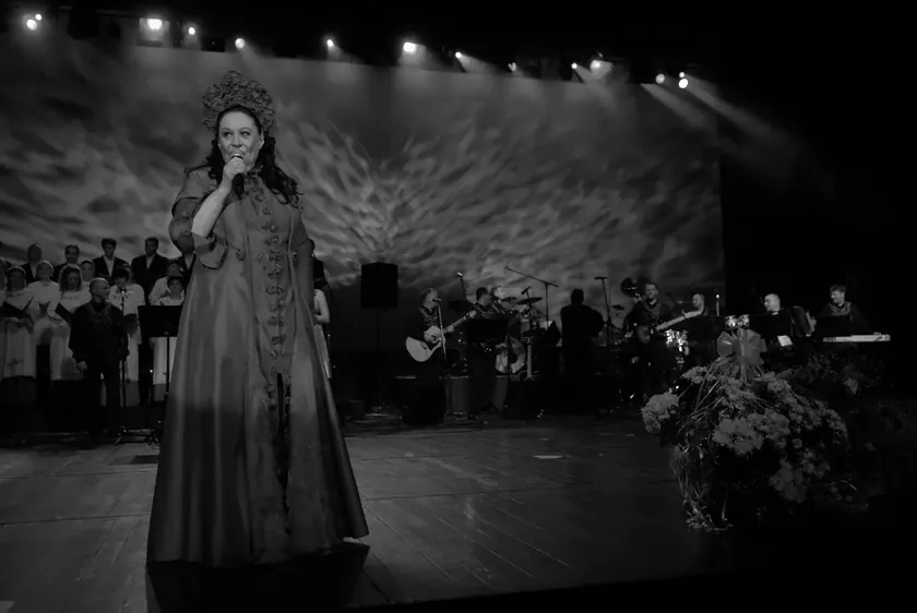 Olivera Katarina'nın En Ünlü Şarkısı Neden Tereza Kesovije ile Tartışmasına Yol Açtı?