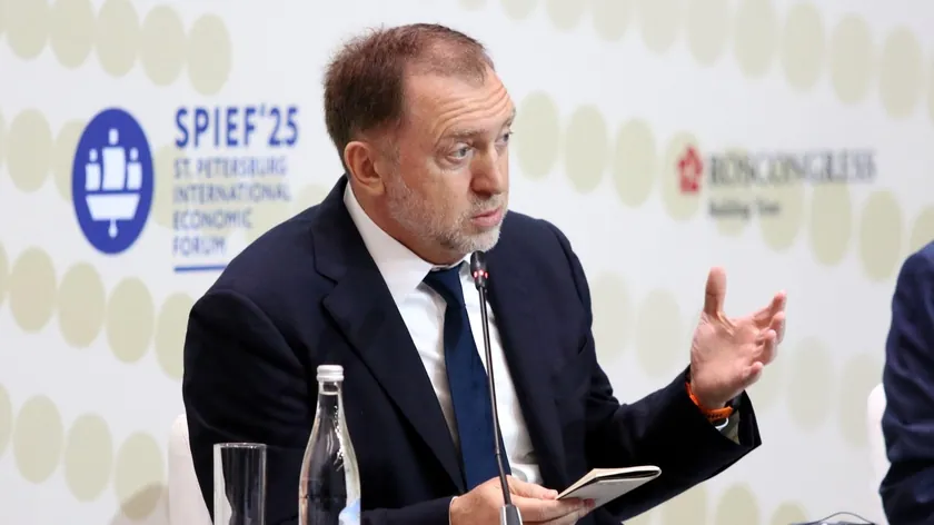 Rus milyarder Deripaska, ekonomik krizden çıkış için çalışma saatlerinin uzatılmasını önerdi