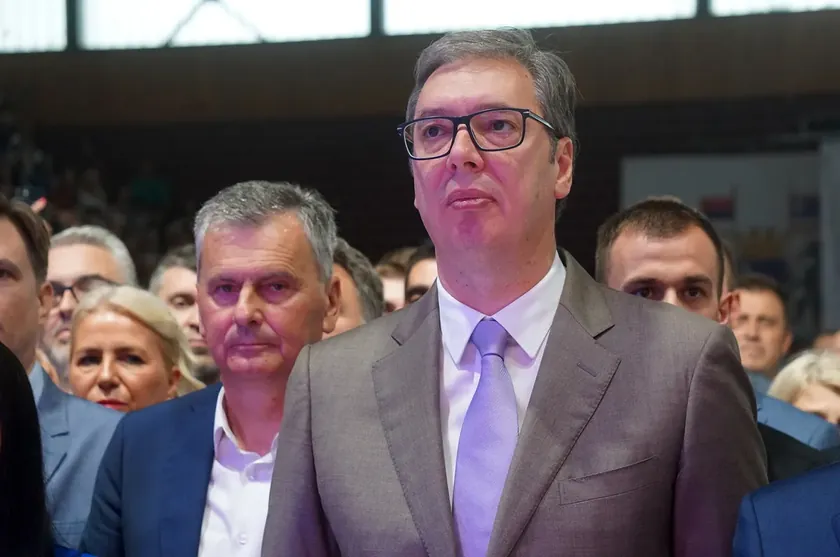 Sırbistan yerel seçim sonuçları açıklandı, birçok belediyede güç dengeleri değişti