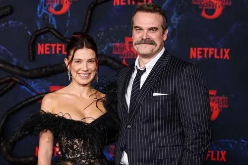 David Harbour'dan "Stranger Things" setindeki taciz iddialarına dair ilk açıklama