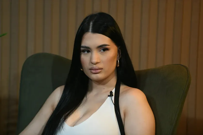 Mlada şarkıcı Zorana Mihajlović Urgent Bakım Merkezine kaldırıldı.
