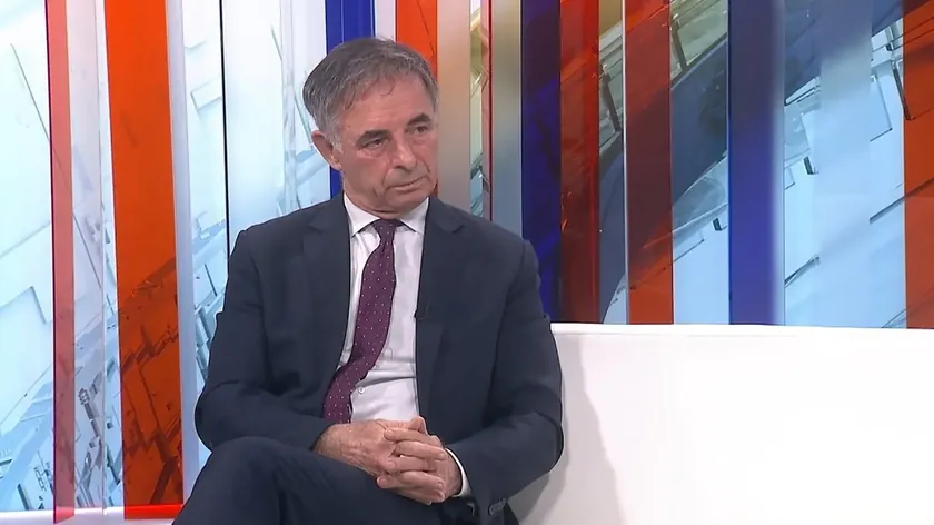 Hrvatski Savunma Bakanı Tomo Medved, Knin'deki Oluja anısına düzenlenen tören sırasında ortaya çıkan nefret söylemleri ve şiddet çağrılarına ilişkin eleştirilere yanıt verdi.