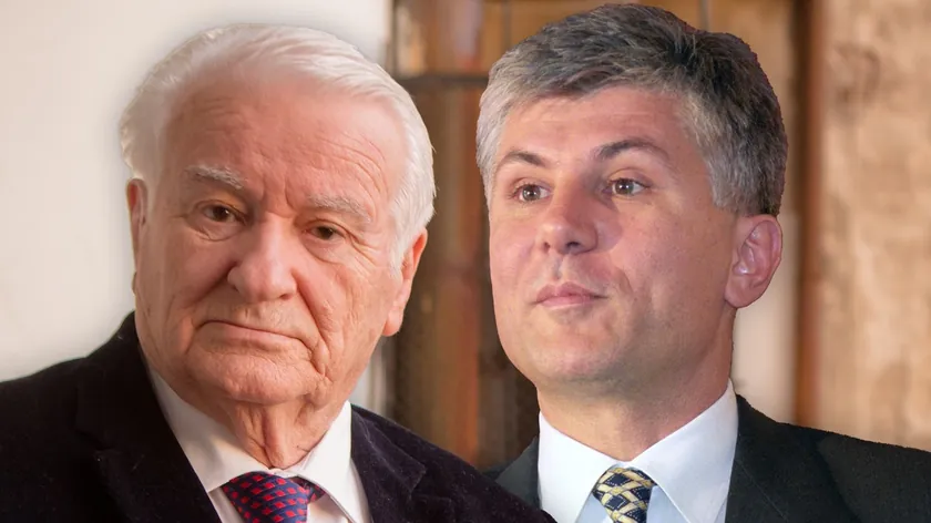 Sırbistan'da Dragoljub Mićunović, Đinđić ile yollarını ayırıp partiden ayrıldı