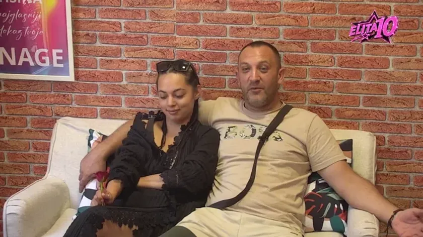 Yeni Stojine snajkası Burna geçmiş 16 yıl daha genç, eski sevgilisi onu kandırıp gitmişti.