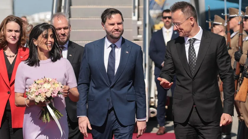 ABD Başkan Yardımcısı J.D. Vance Macaristan'a geldi Orban ile görüşecek