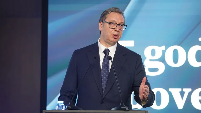 Sırbistan Cumhurbaşkanı Vučić parti istişarelerini sürdürüyor Güç Hareketi Partisi ile görüşecek