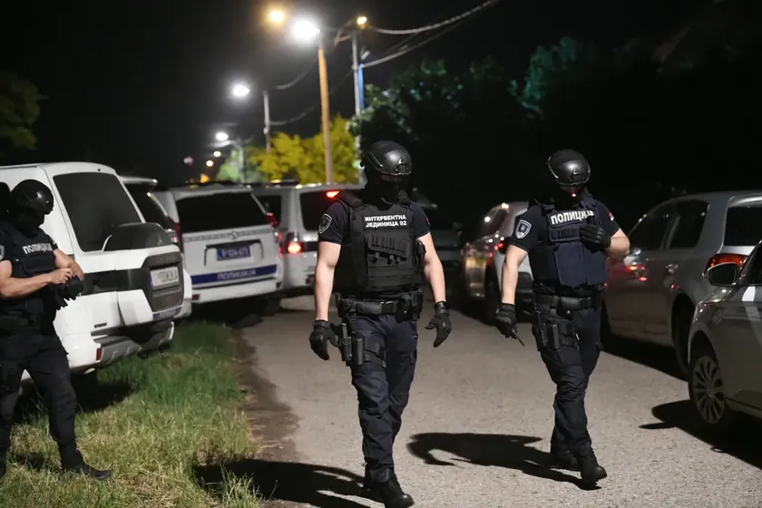 Belgrad'daki İntervent Birliği Komutanı Duşan Ninkoviç ve Arkadaşları Hapisten Çıktı