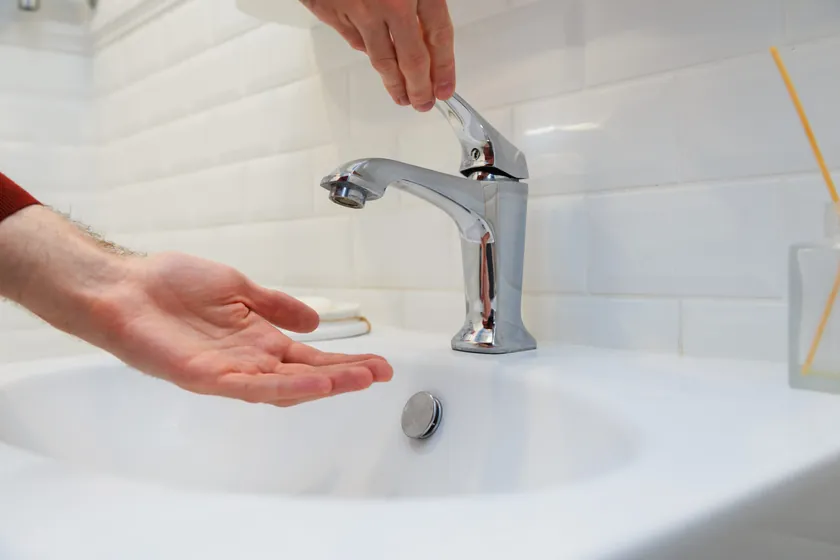 Skojevskog Mahallesi Sakinleri Dört Gün Sıcak Su Olmadan Kaldı