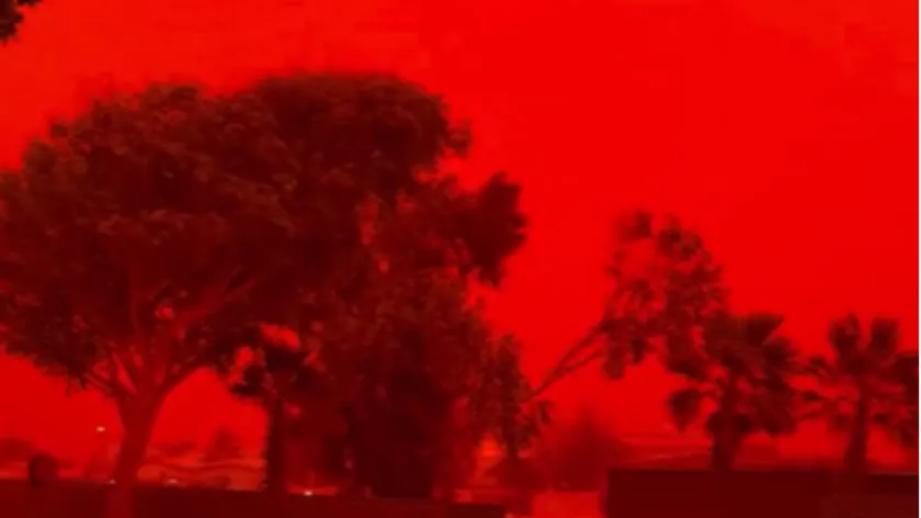 Batı Avustralya üzerinde kızıl gökyüzü şaşırtıcı bir doğa olayını ortaya çıkardı