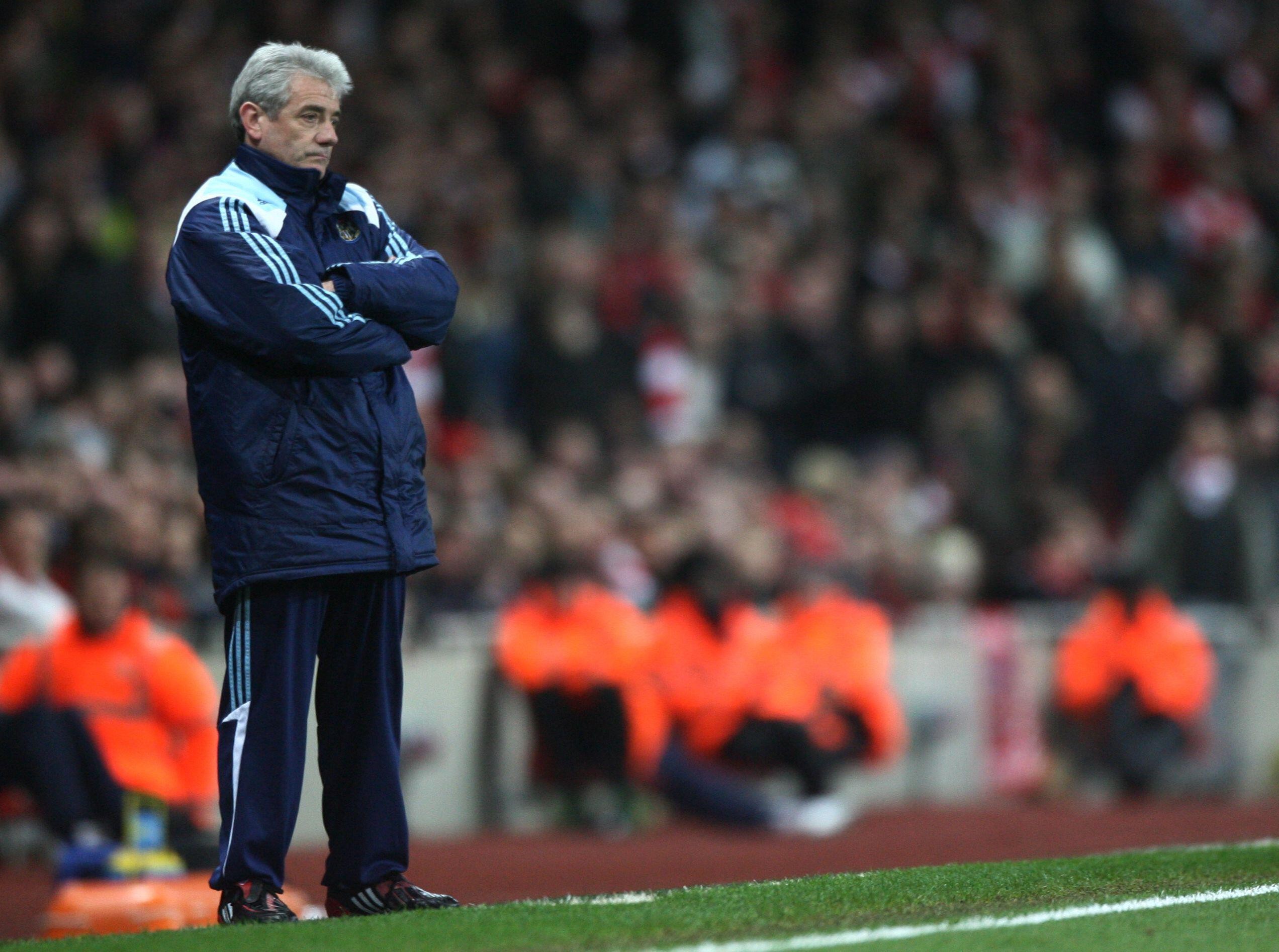 Efsanevi futbolcu kanser teşhisi konuldu