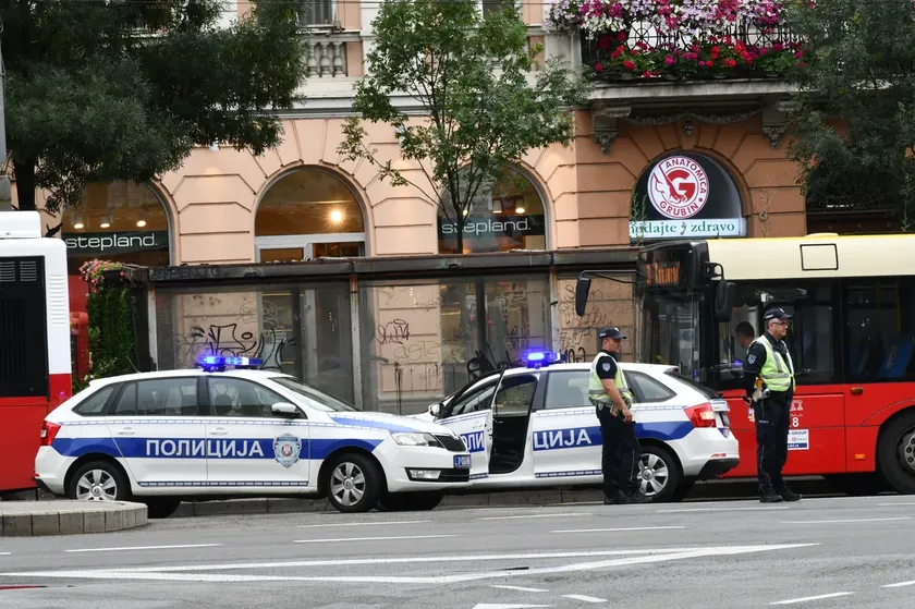 Sırbistan'ın Leskovac Kentinde Anaokulu Yakınında Bir El Bombası Tespit Edildi