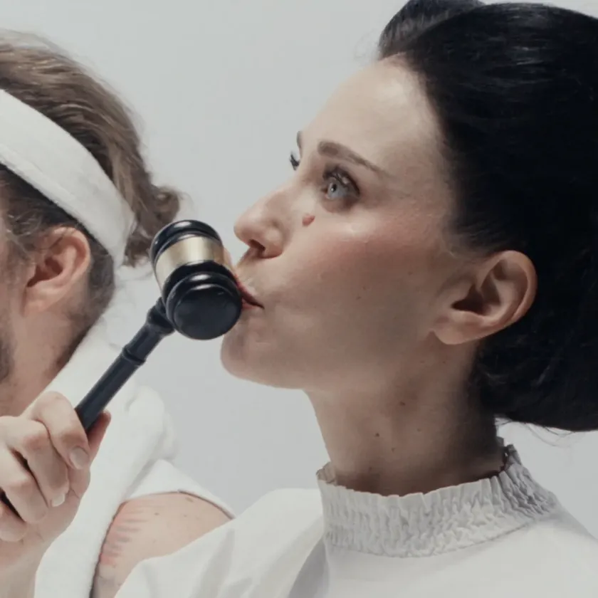 Sırp sanatçı Konstrakta Eurovision serisini yeni platform KZE26 ile sürdürüyor