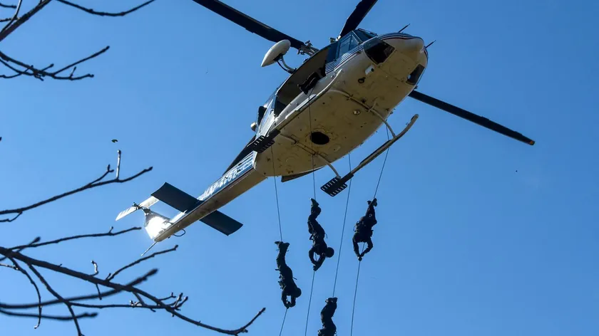 Kuzey Makedonya'da sahte lisansla yıllarca helikopter kullanan pilot hakkında suç duyurusu