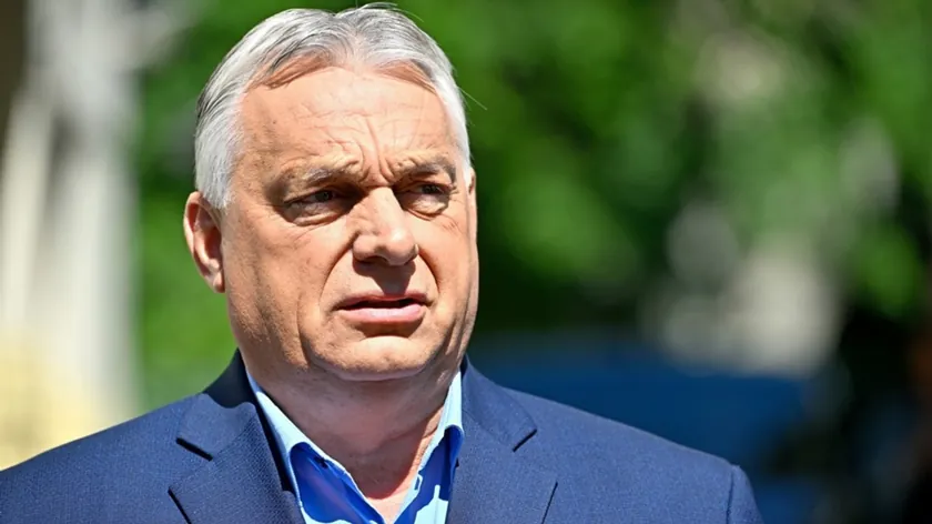Viktor Orban Mađarskaya tekrar borç batağına düşebilir