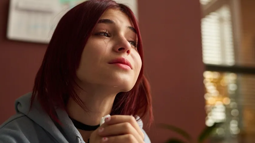 Tinejdžer bir iş yerinde ağlayarak çalışmayı hayat boyu yapmak istemediğini söyledi.