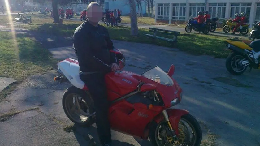 Sırpistan'da motosiklet kazasında iki kişi hayatını kaybetti.