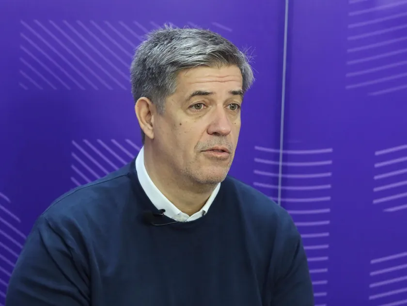 Sırbistan'da siyasal kaos mu yaşanıyor yoksa insanları oyalıyorlar