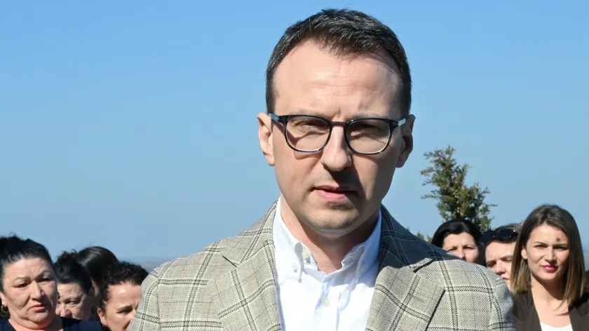 Kosova ve Metohiya Dairesi Kuzey Mitrovica'daki Yıkımın Hukuksuzluğunu Belirtti