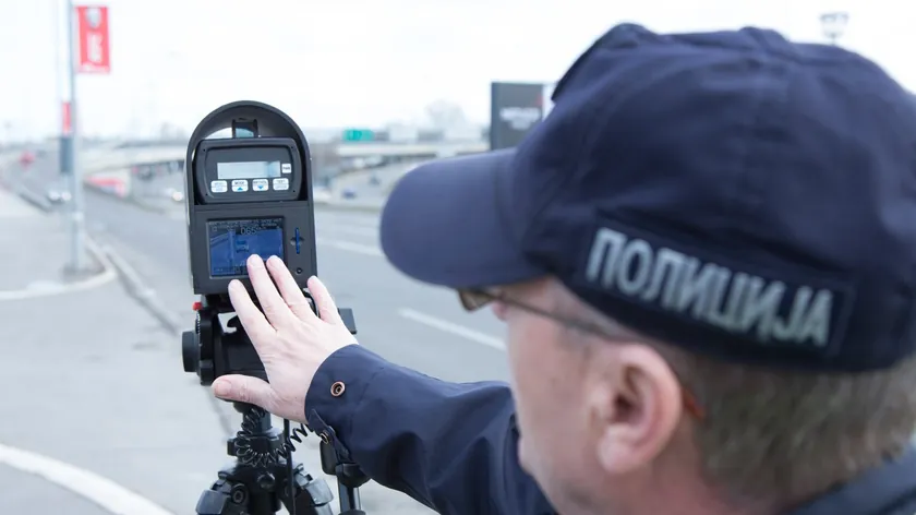 Sırbistan Yollarında Paskalya Öncesi Trafik Kontrolleri Artırıldı, Sürücüler Uyarıldı