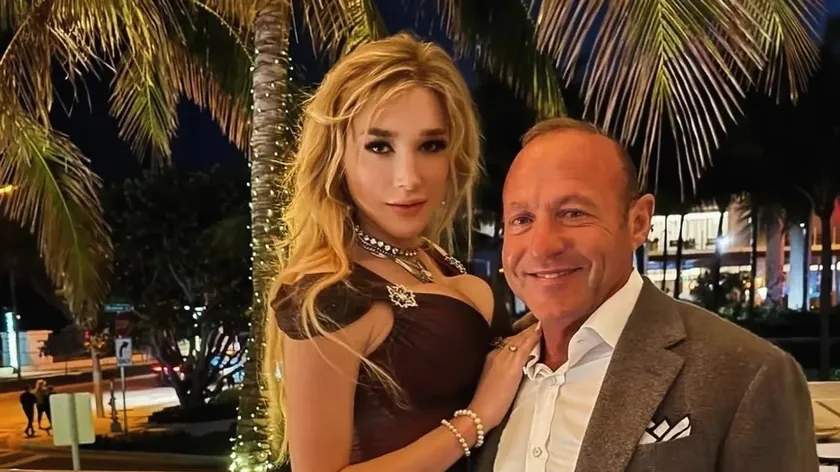 Lana Medison'un "Sadece Kırmızı Muşkarlarla Çıkıyorum" Trendi