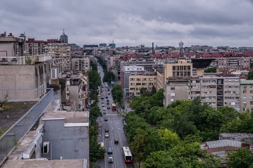 Sırbistan'da bugün hala sıcak hava hakim, kuzeyde ise değişken bulutlu hava durumu
