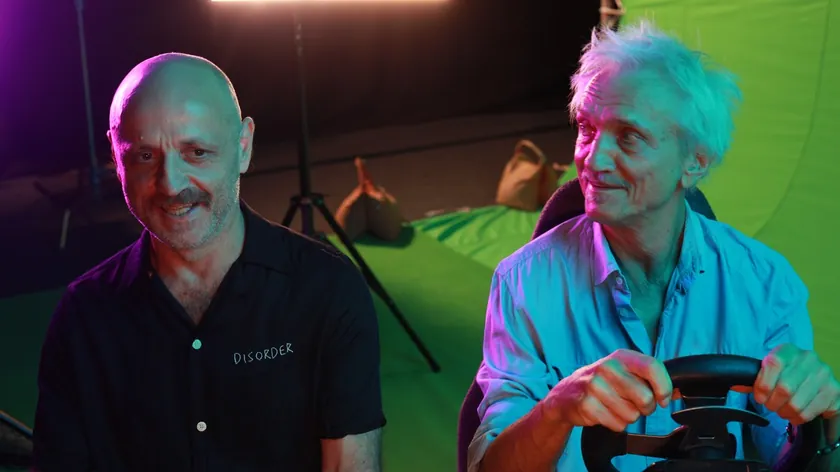 Mile Kekin "PUN.K" albümünü yayınladı 14 şarkı hayatın 50'den sonraki deneyimleri hakkında
