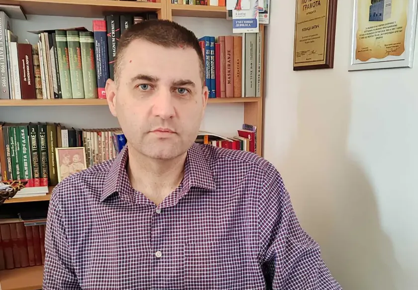 Sırbistan Surdulica'da ırkçılık ve faşizm iddialarına karşı acil eylem çağrısı yapıldı.