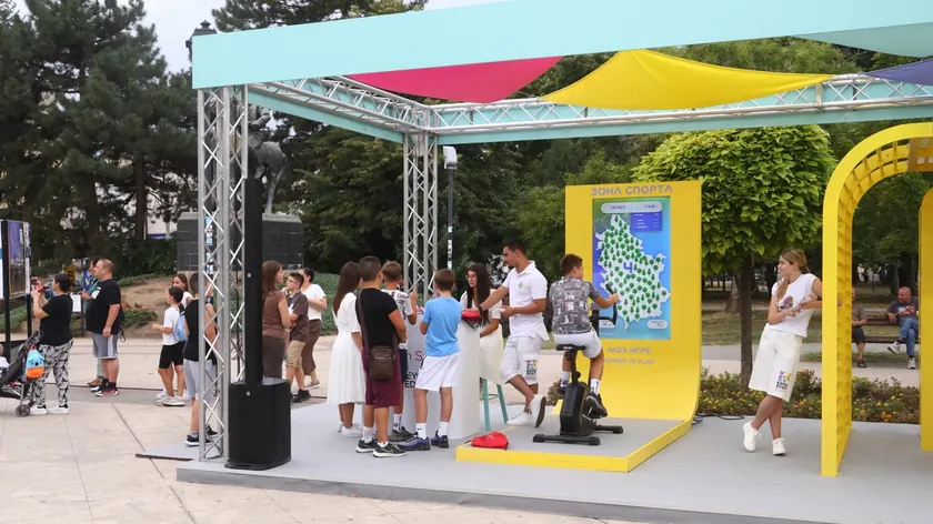 EXPO karavanı Negotin'e ulaştı Paviljon igre, Mokranjac'ı, geleneği, sporu ve gençleri bir araya getirdi.