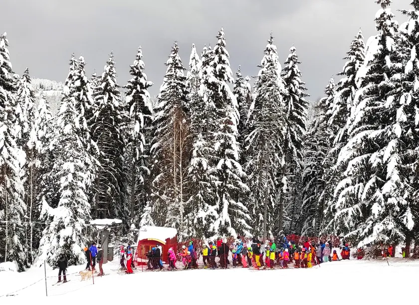 Sırbistan’da sabah soğuk, gün içinde bulutlu ve daha sıcak hava bekleniyor