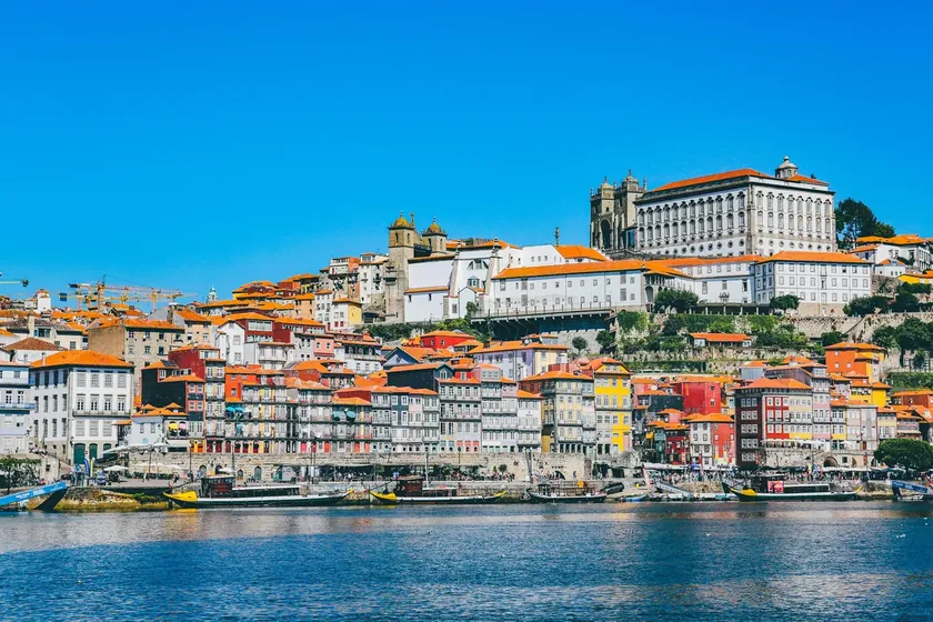 Bu yıl Avrupa'nın en iyi şehri yaşamak için gençler arasında Porto oldu.
