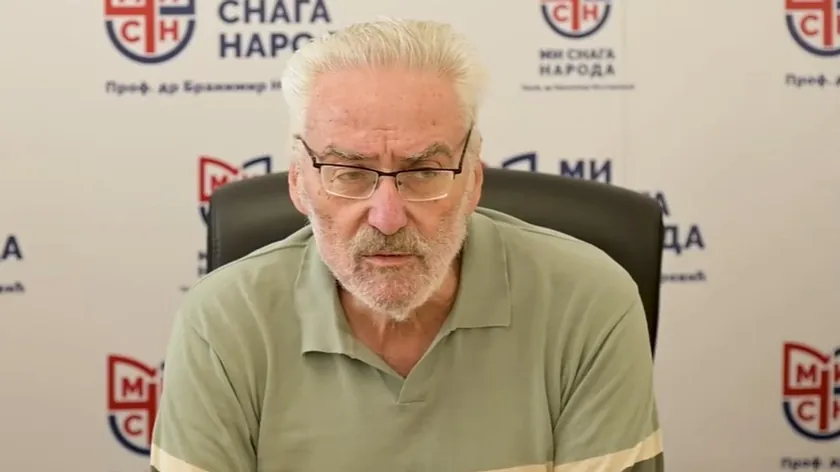 Sırpistan'ın politik hareketlerinden olan "Mi, snaga naroda" hareketi lideri Branimir Nestorović hastaneye kaldırıldı.
