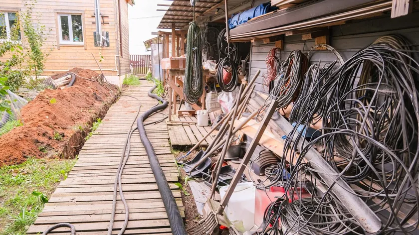 Benkovac'ta bahçe düzenleme işi yarım kalan kadın, ustayı ifşa etti.