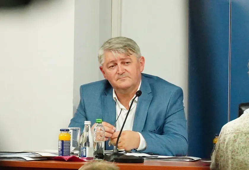 Mali Zvornik’te Beş Gün Elektriksiz ve Susuz Kalan Vatandaşlardan Tepki