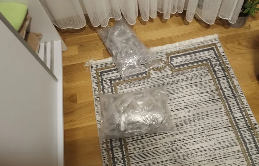 Akcja polis na Novi Sad: Zaplenjeni kolačići sa marihuanom i skoro dva kilograma droge