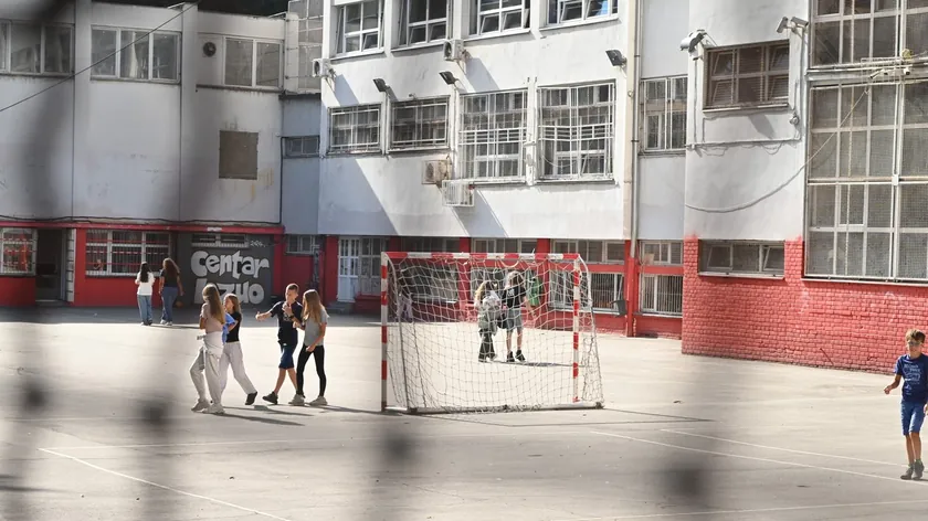 Sırbistan Eğitim Bakanlığı'ndan okullara EXPO 2027 destekli okul paketi dağıtımı başlıyor