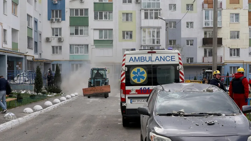 Rusya'nın Ukrayna'ya saldırısında 11 yaşındaki çocuk öldü, yaralılar ve yangınlar çıktı