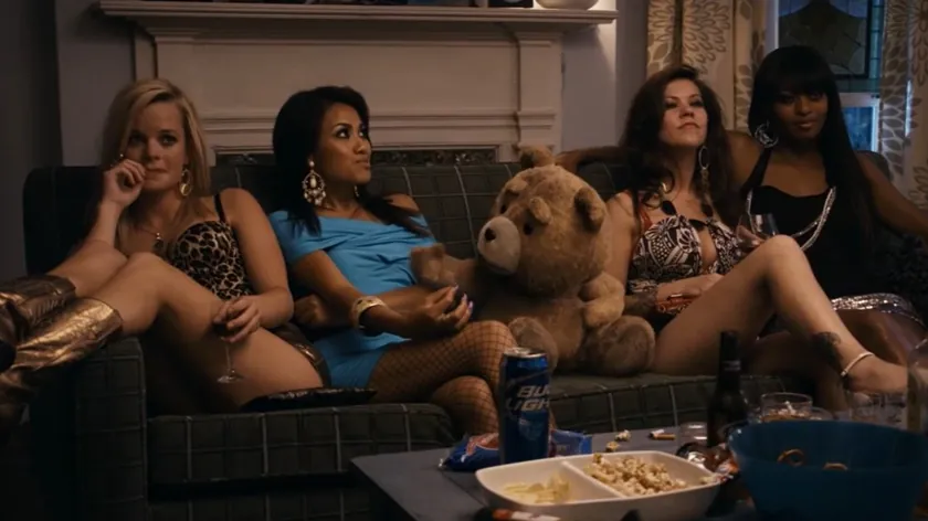 2012 yapımı komedi filmi "Ted" Netflix'te yeniden ilk 10'a girdi
