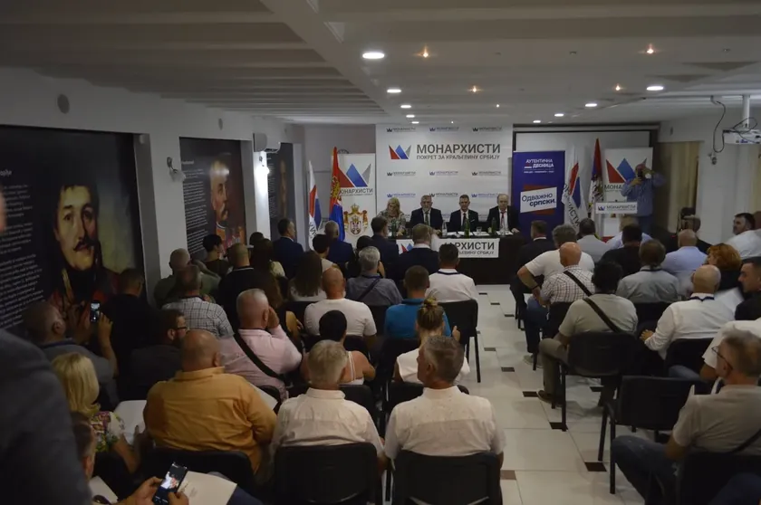 Monarhisti, Alena Laliça'yı desteklemeyi reddetti Yerel seçimlerdeki öğrenci listesini desteklemedi