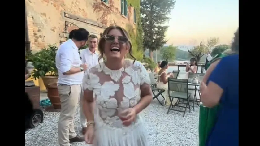 Britanyalı kadın, düğününden 7 gün önce nişanlısından ayrıldı.