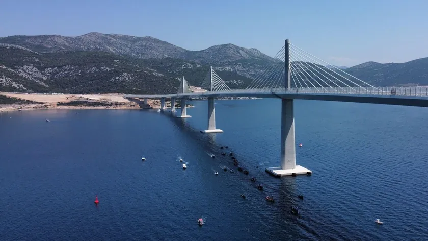 Bir Reddit kullanıcısı, Hrvatska kıyı şeridini gösteren bir harita paylaşarak ve binlerce insanı cezbeden bir soru sorarak tartışma başlattı.