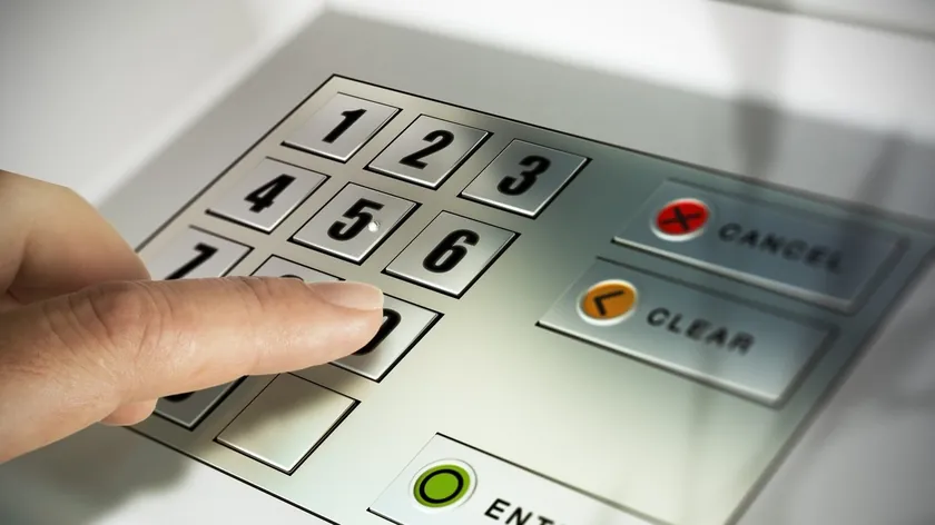 Nemaçka'da yıllardır bankalarda kimin ait olduğu bilinmeyen milyarlarca euro bulunuyor.