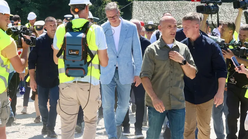 Sırbistan Cumhurbaşkanı Aleksandar Vučić, Novoj Varoş'ta Fabrika İstiyor
