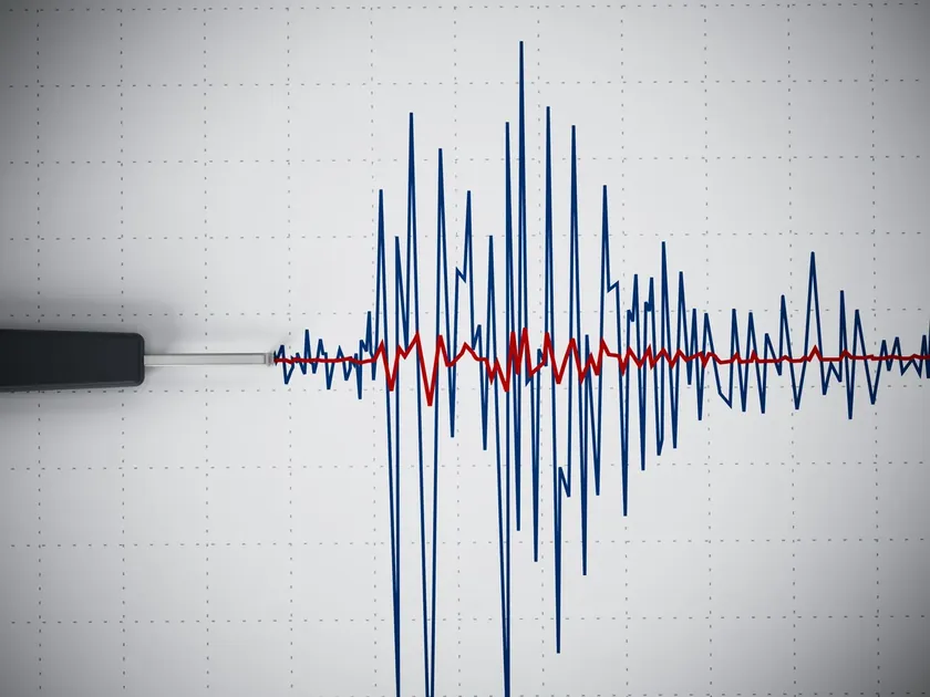 Napulja yakınında 4,7 büyüklüğünde bir deprem meydana geldi.